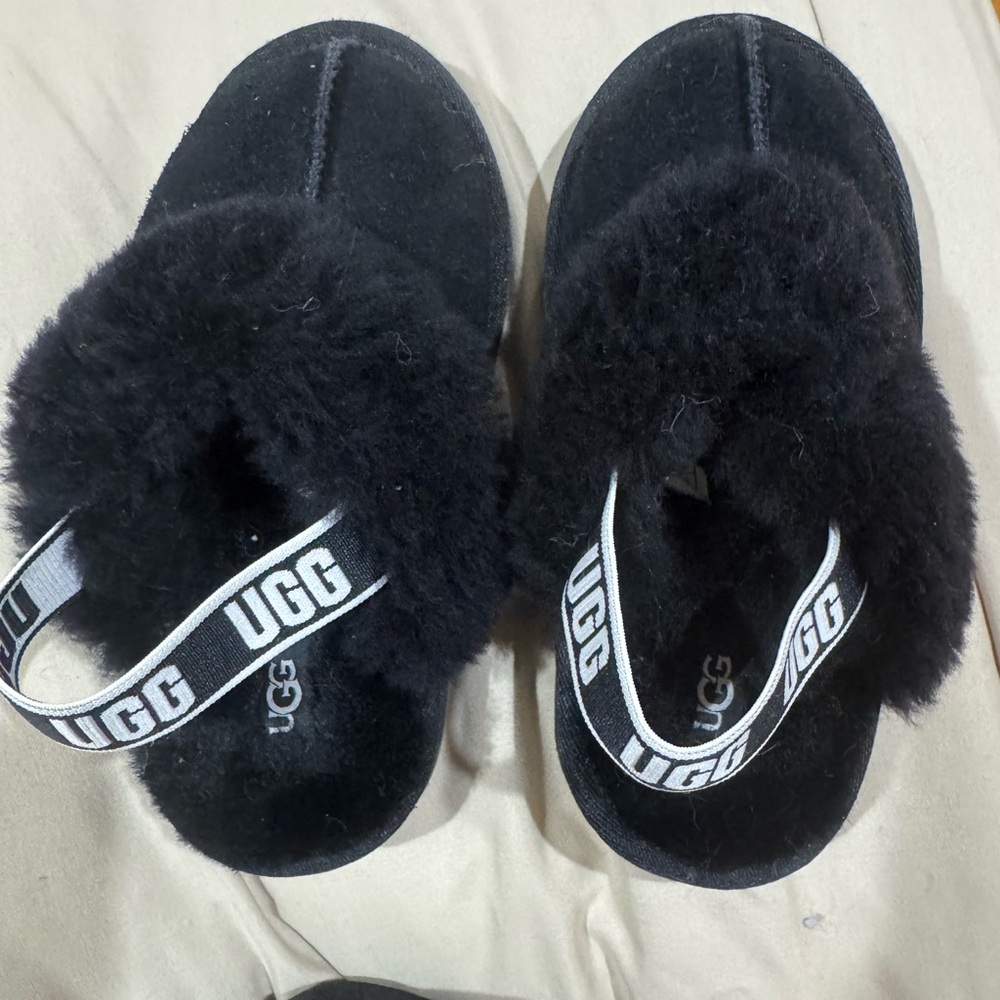 UGG Kids Black Fluffy Slippers